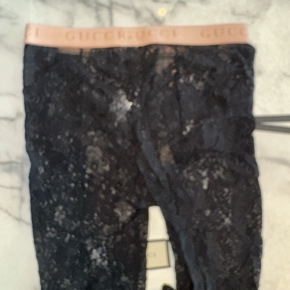 NEW 100%Auth Gucci Women's Black Floral Lace Tights Logo Waistband S 536458 1000 - Picture 2 of 8